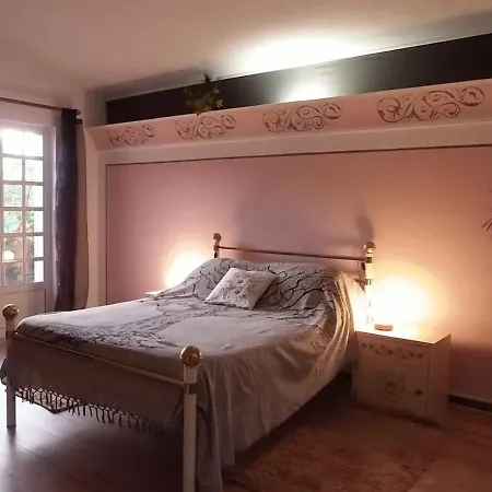 Casa Com Piscina, By Iziboo Kings בית נופש *