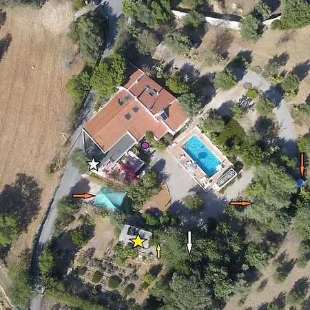 Casa Com Piscina, By Iziboo Kings בית נופש *